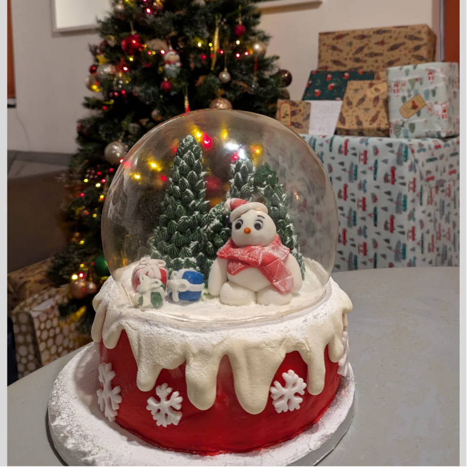 Christmas Snow Globe